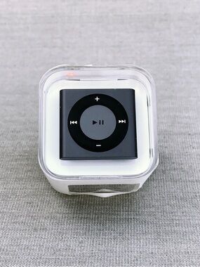 Apple iPod Shuffle 2GB 4th Generation Space Gray